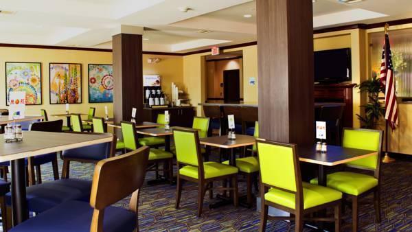 Holiday Inn Express Hotel & Suites Waller By Ihg Zewnętrze zdjęcie