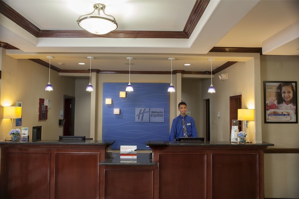 Holiday Inn Express Hotel & Suites Waller By Ihg Zewnętrze zdjęcie