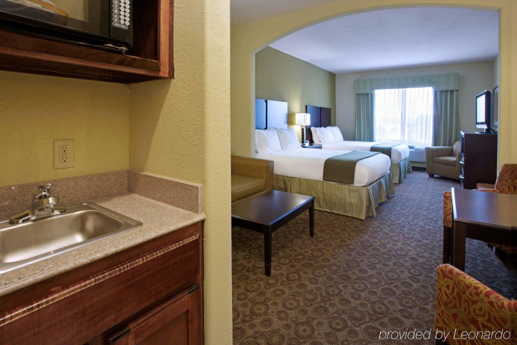 Holiday Inn Express Hotel & Suites Waller By Ihg Zewnętrze zdjęcie
